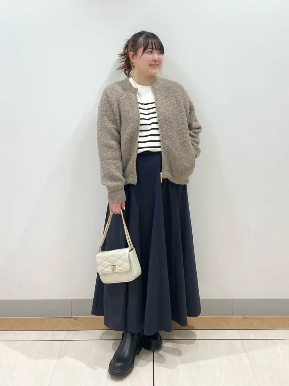 23区 藤原 コーディネート画像