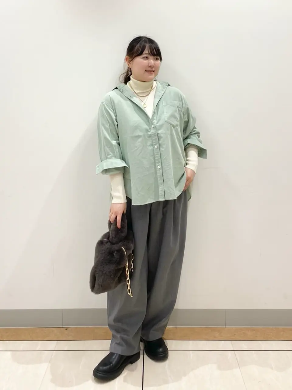 23区 藤原 コーディネート画像