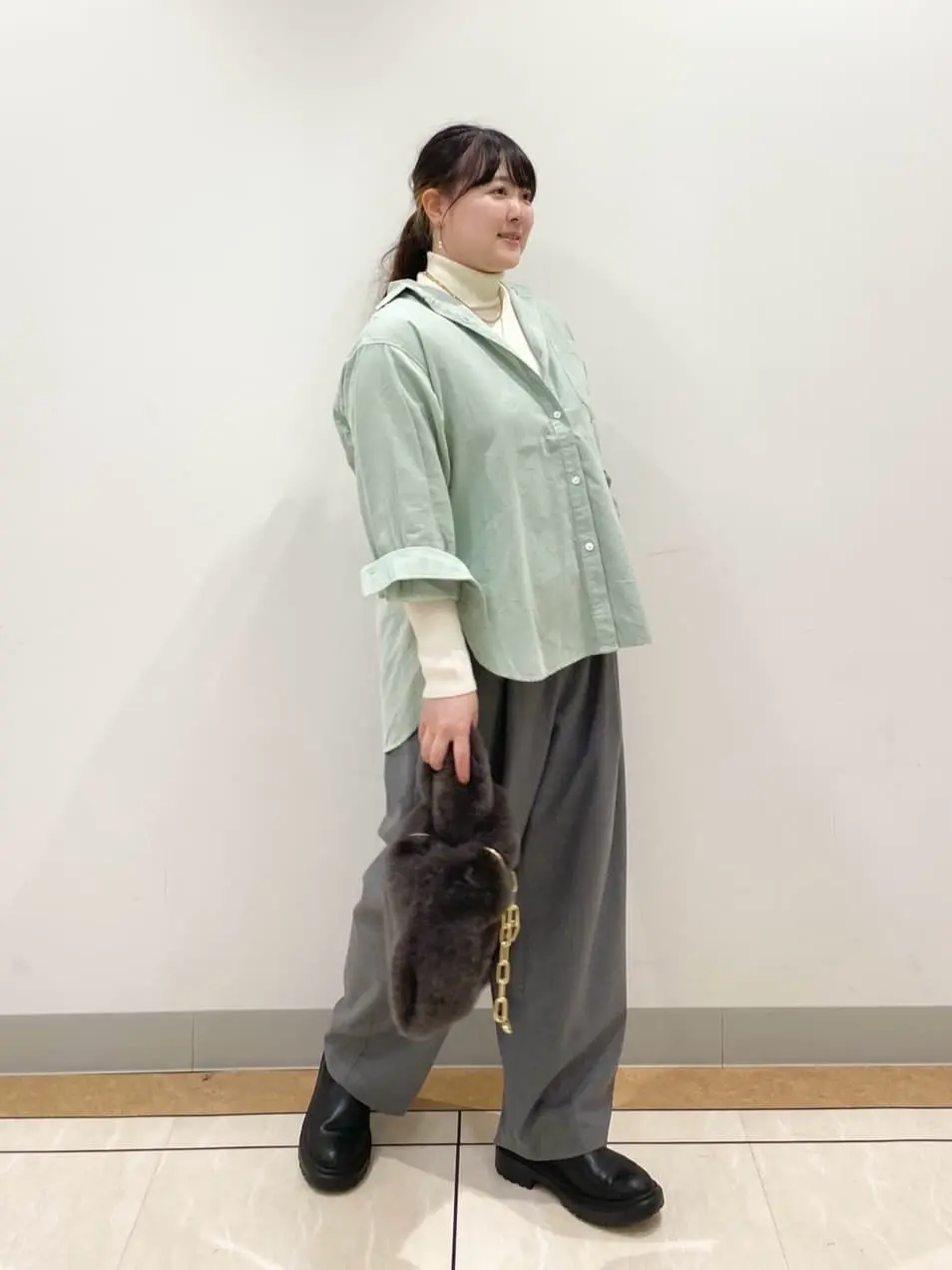 23区 藤原 コーディネート画像