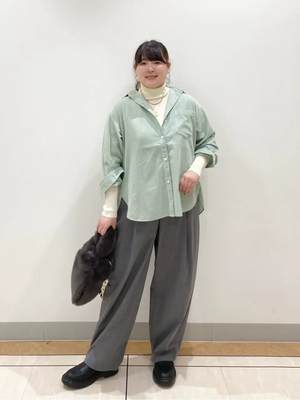 23区 藤原 コーディネート画像