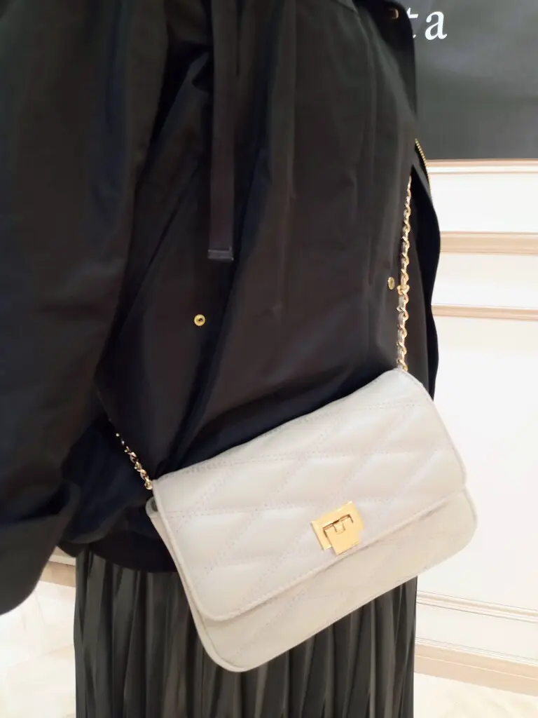 23区 前島 コーディネート画像