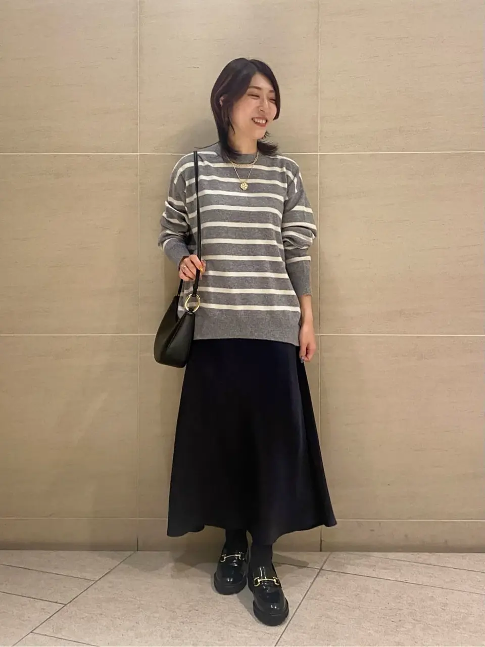  スタッフy コーディネート画像