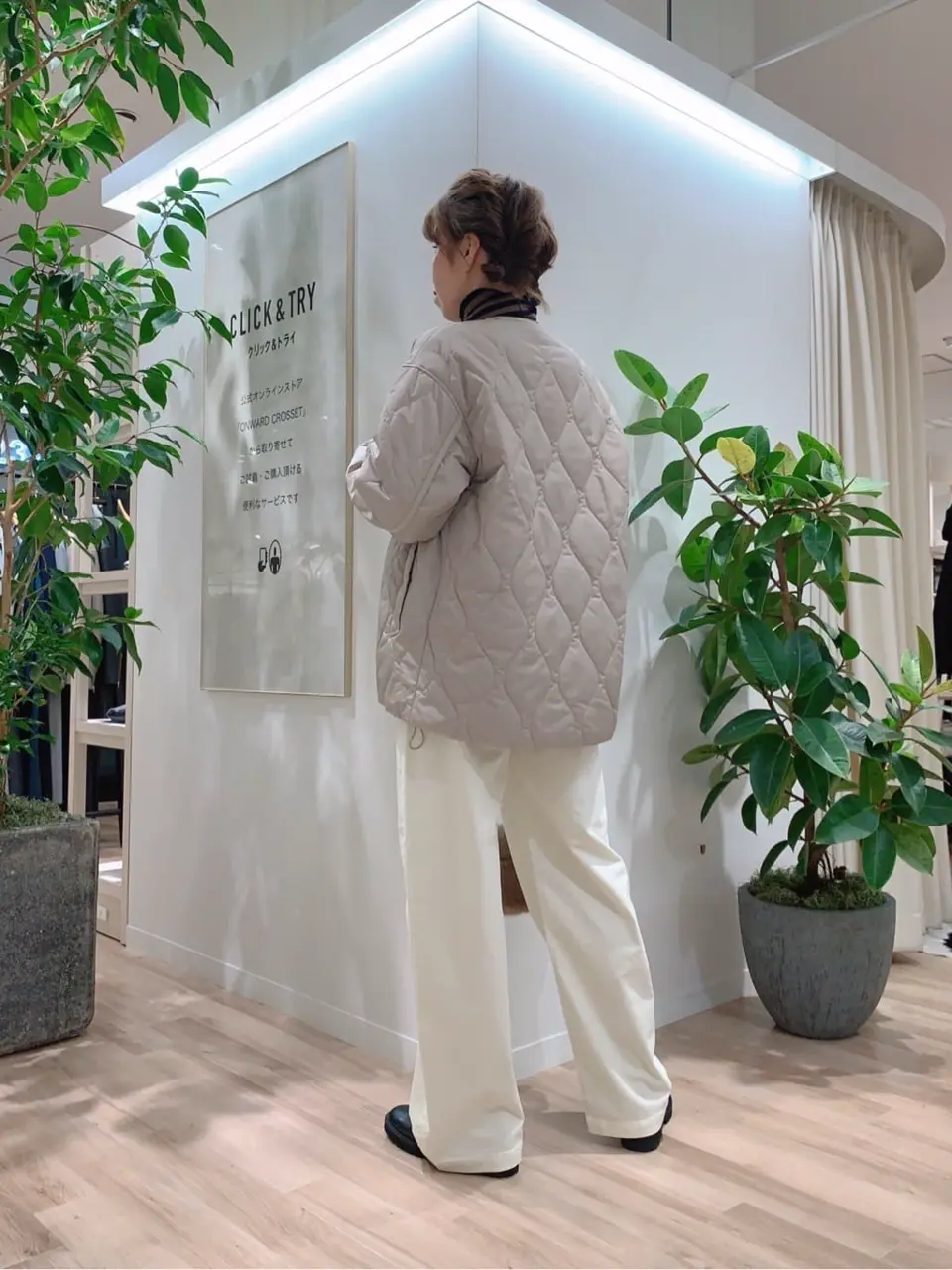 23区 犬塚 コーディネート画像