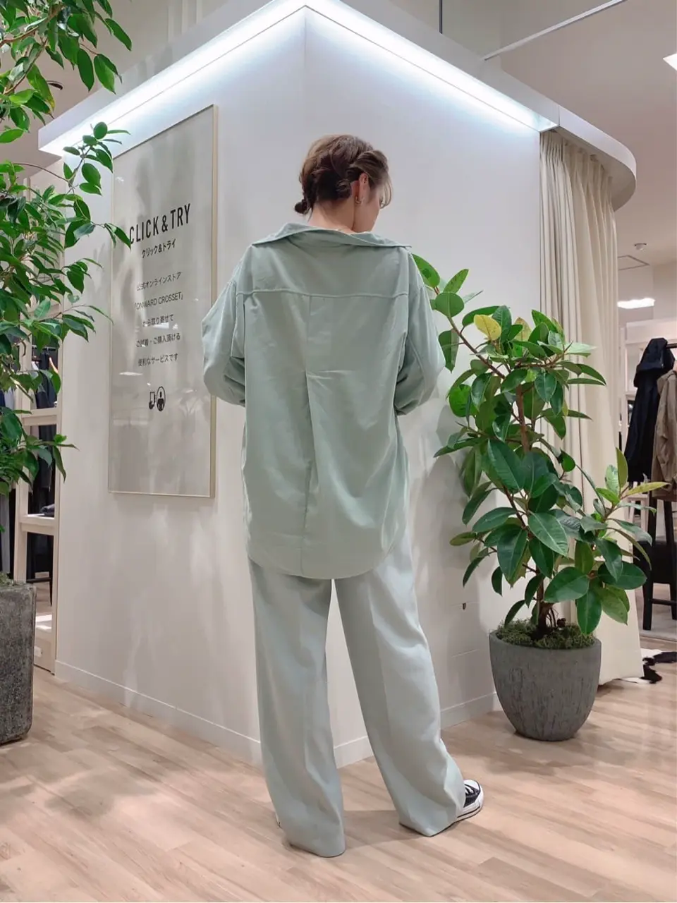 23区 犬塚 コーディネート画像