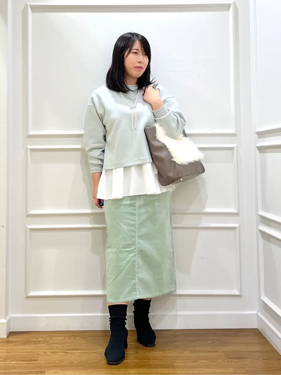  スタッフ コーディネート画像