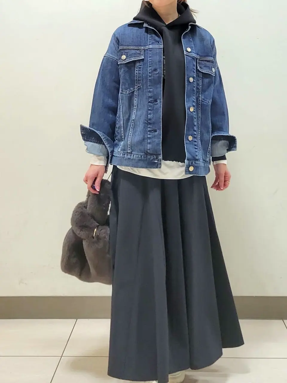 23区 濱地 コーディネート画像