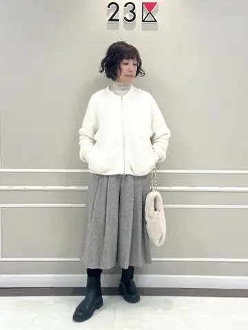 23区 助川 コーディネート画像