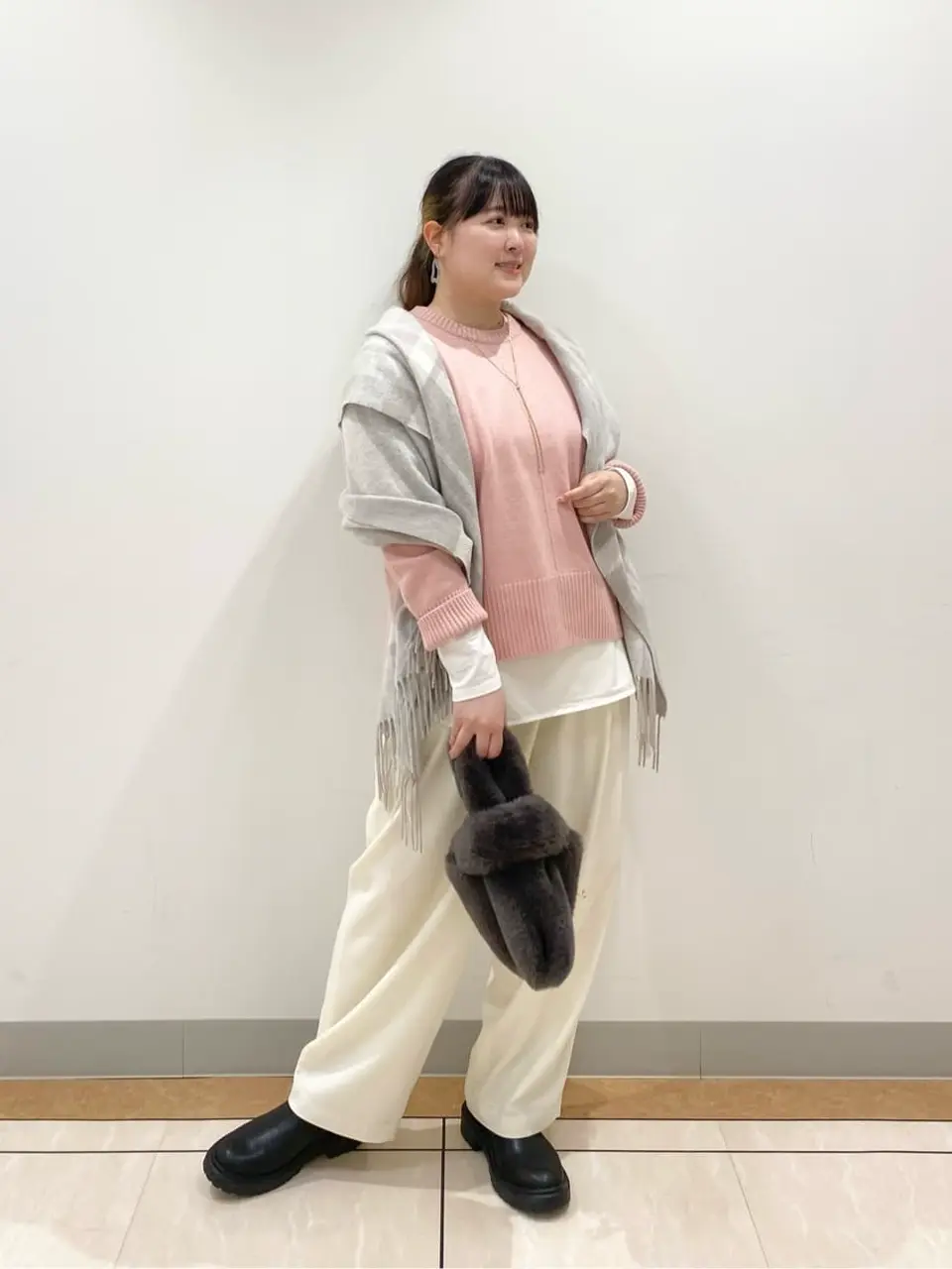 23区 藤原 コーディネート画像