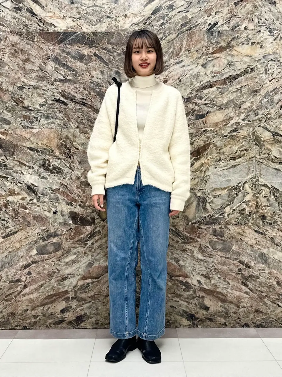  小沢 コーディネート画像