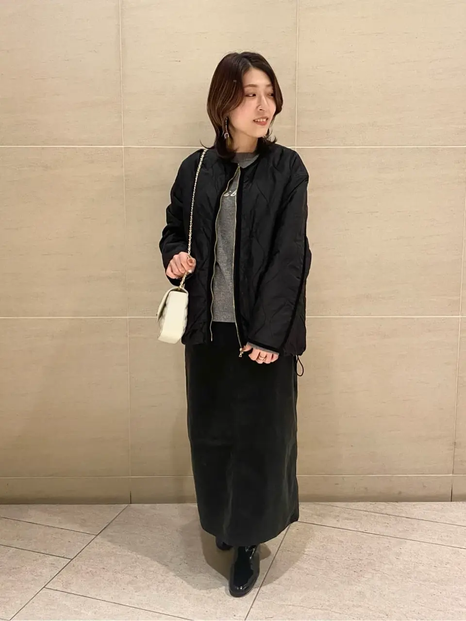  スタッフy コーディネート画像