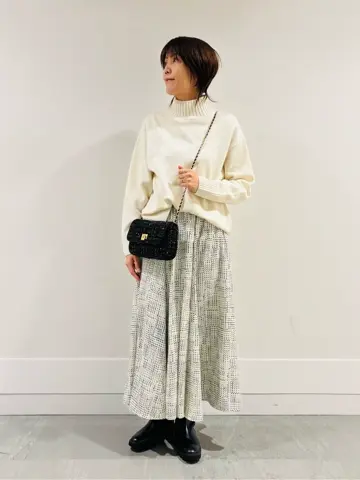 23区 スタッフ  コーディネート画像