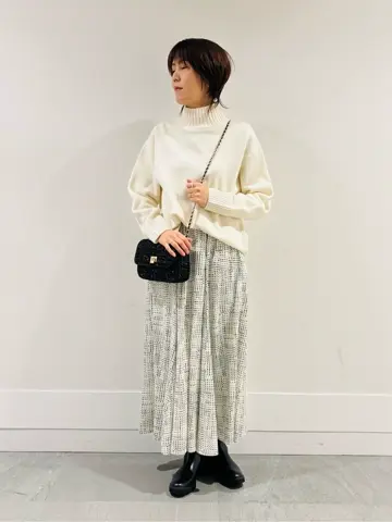 23区 スタッフ  コーディネート画像