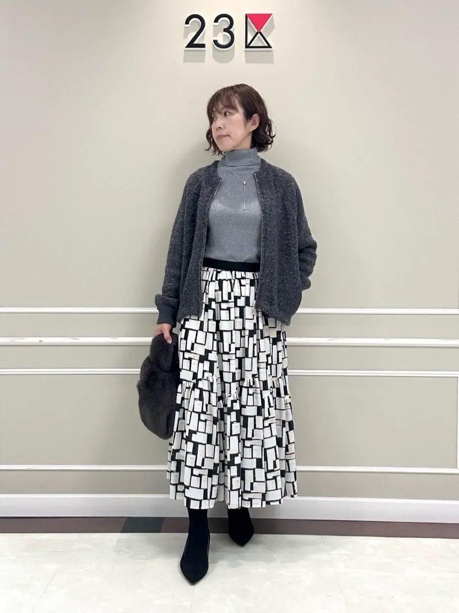 23区 助川 コーディネート画像