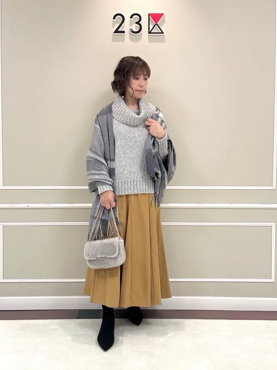 23区 助川 コーディネート画像