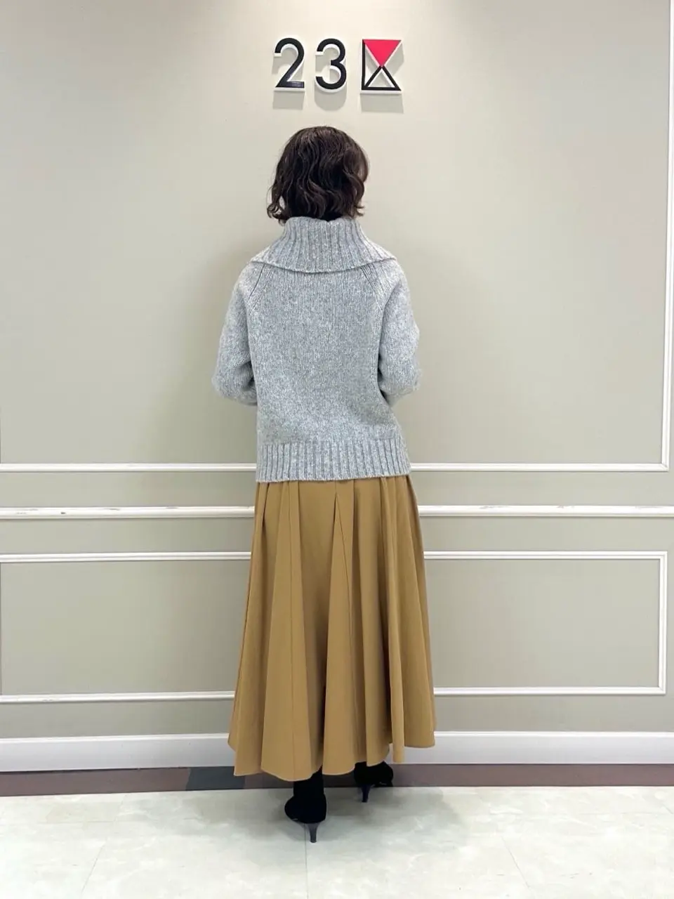 23区 助川 コーディネート画像