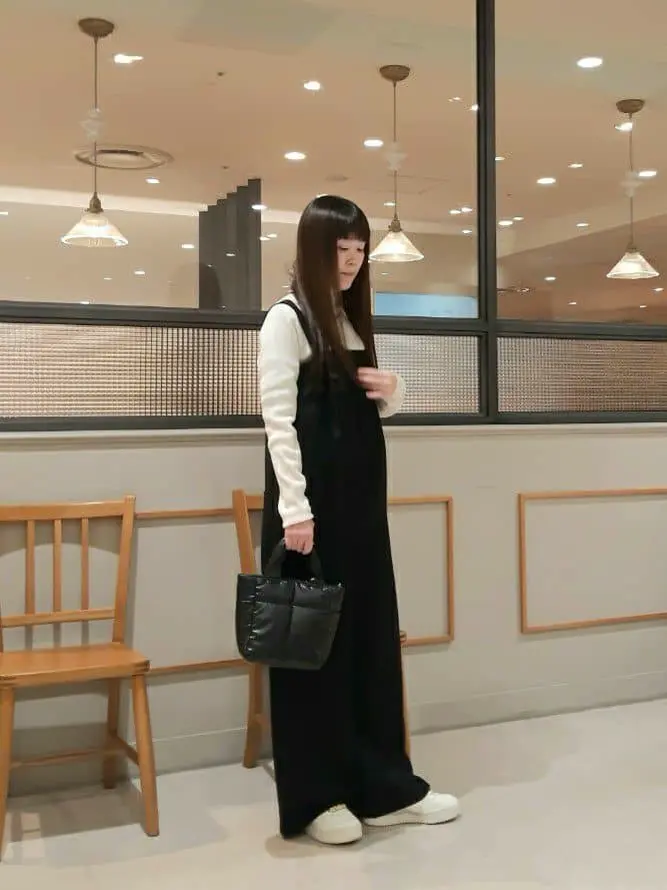 23区 鈴木 コーディネート画像