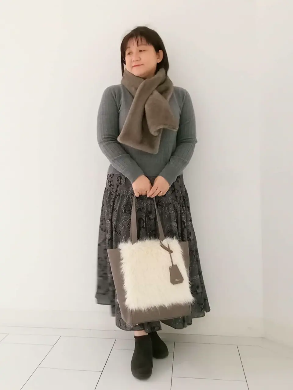  影 コーディネート画像