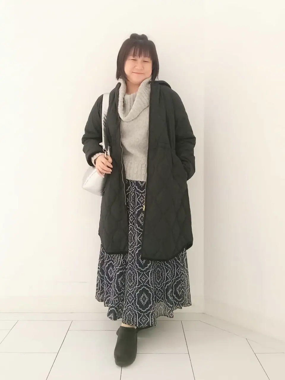  影 コーディネート画像