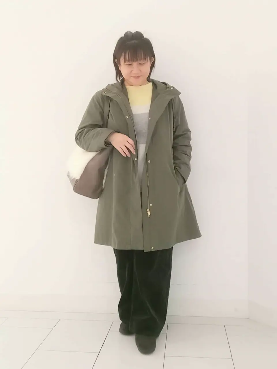  影 コーディネート画像