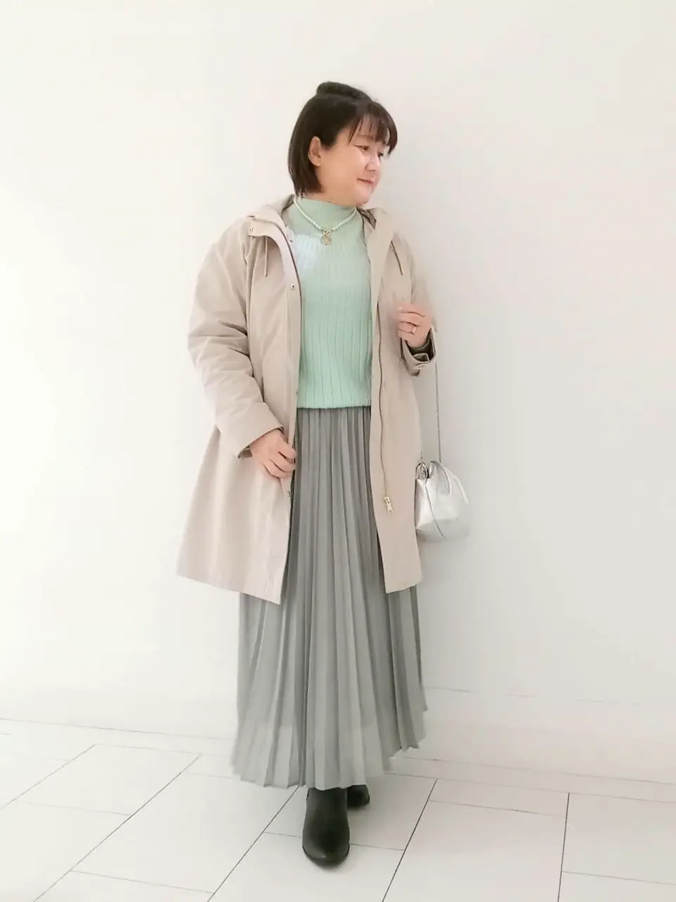  影 コーディネート画像