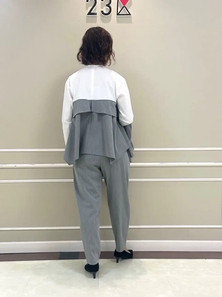 23区 助川 コーディネート画像