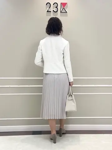 23区 助川 コーディネート画像