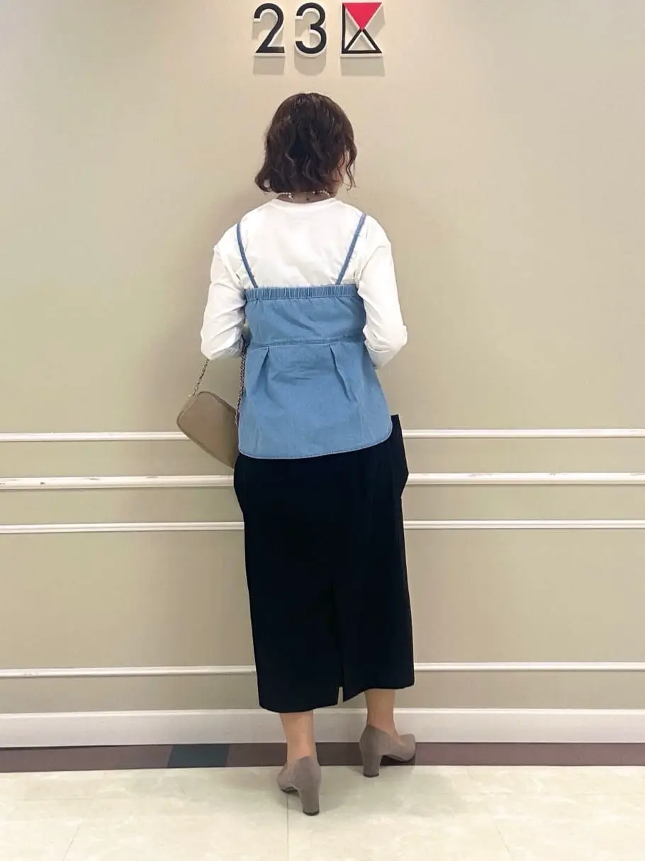 23区 助川 コーディネート画像