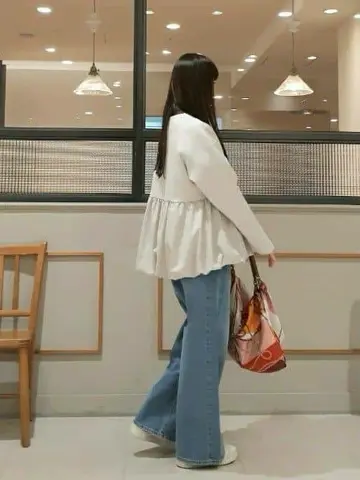 23区 鈴木 コーディネート画像