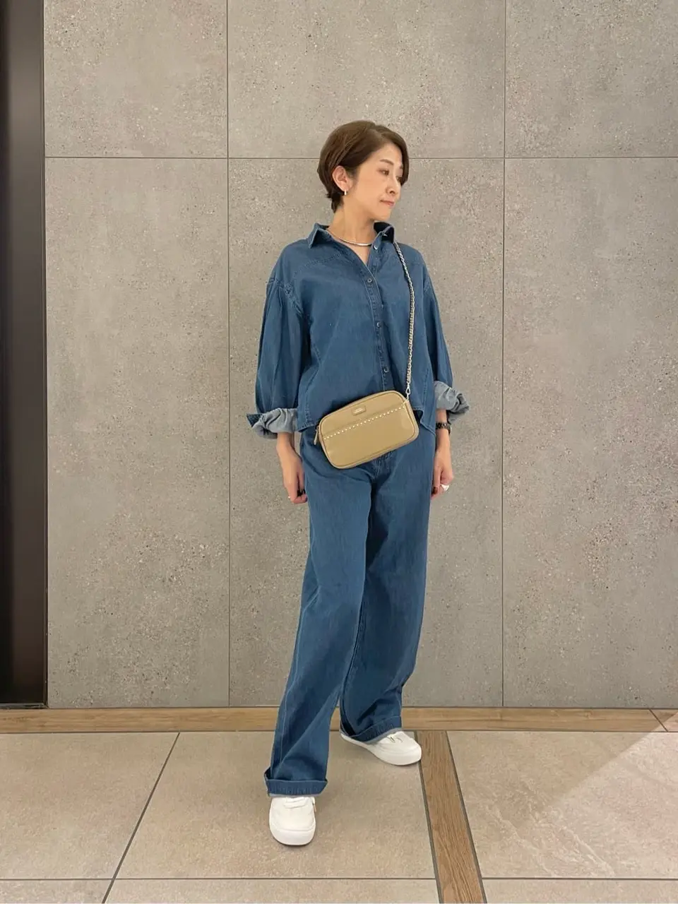  スタッフ コーディネート画像