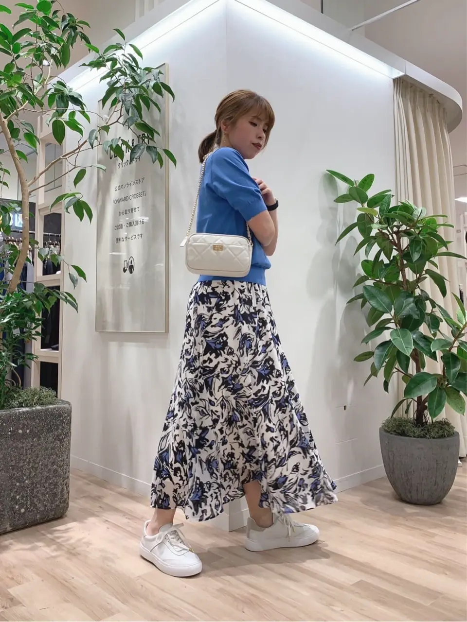 23区 犬塚 コーディネート画像