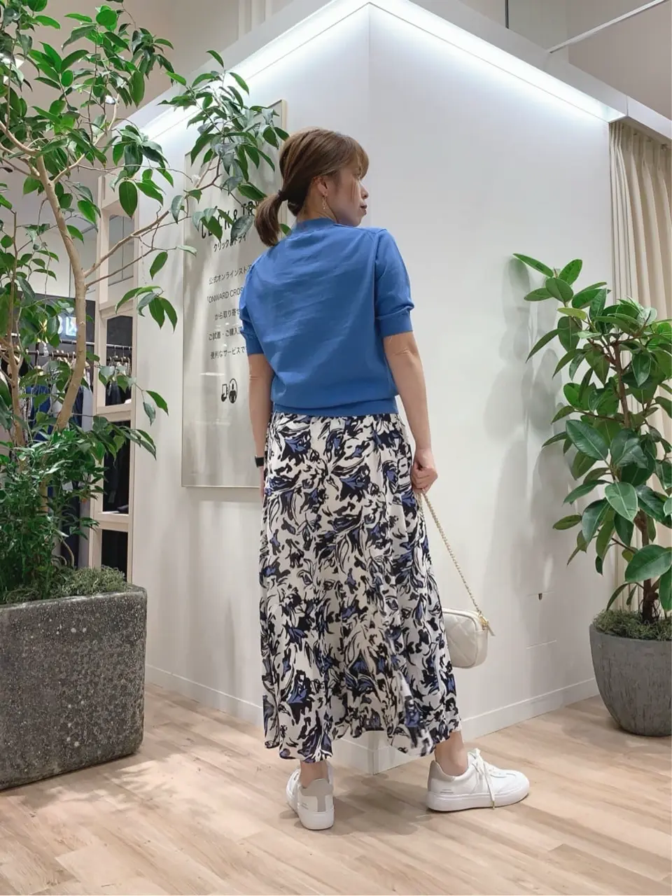 23区 犬塚 コーディネート画像