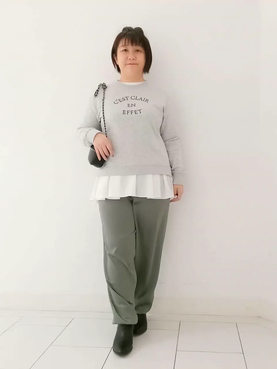  影 コーディネート画像