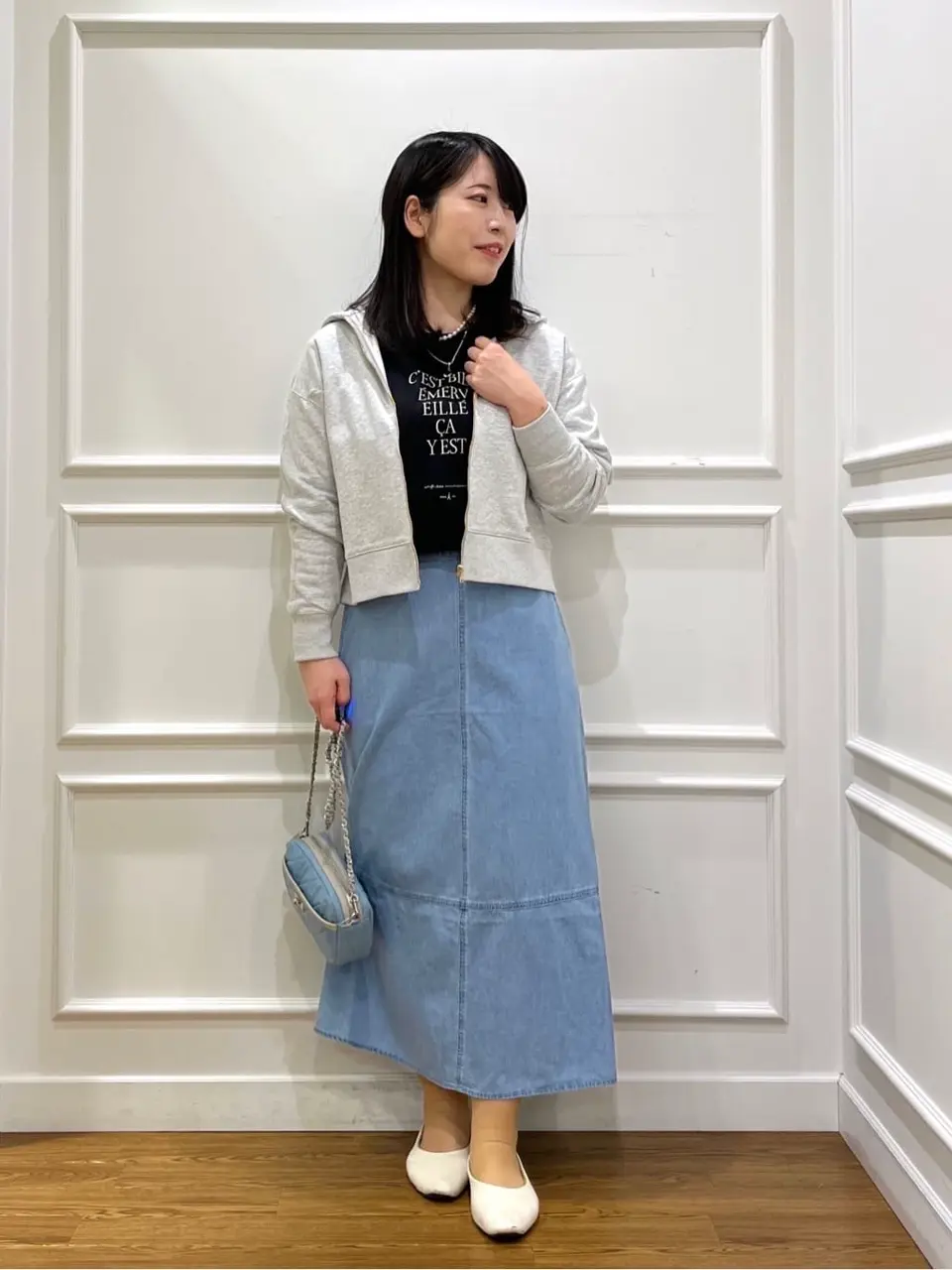  スタッフ コーディネート画像