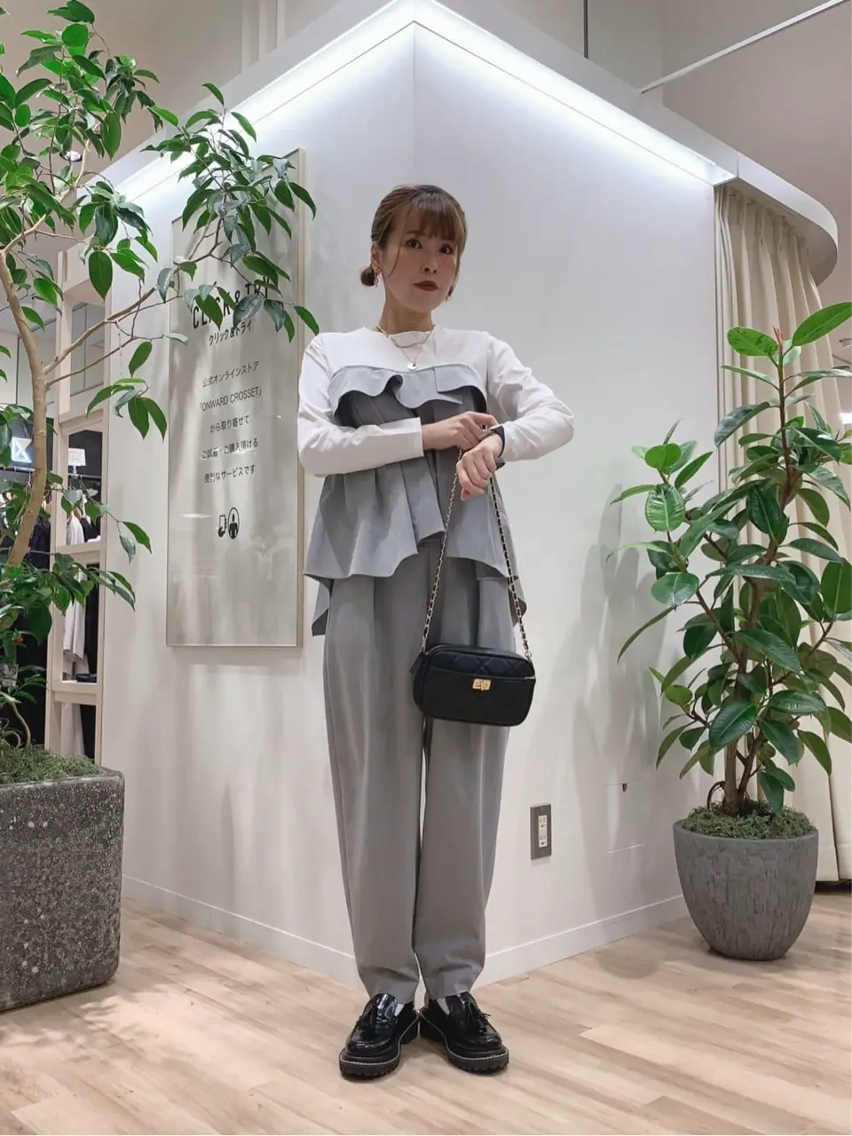 23区 犬塚 コーディネート画像