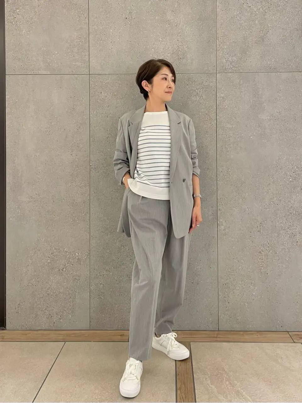  スタッフ コーディネート画像