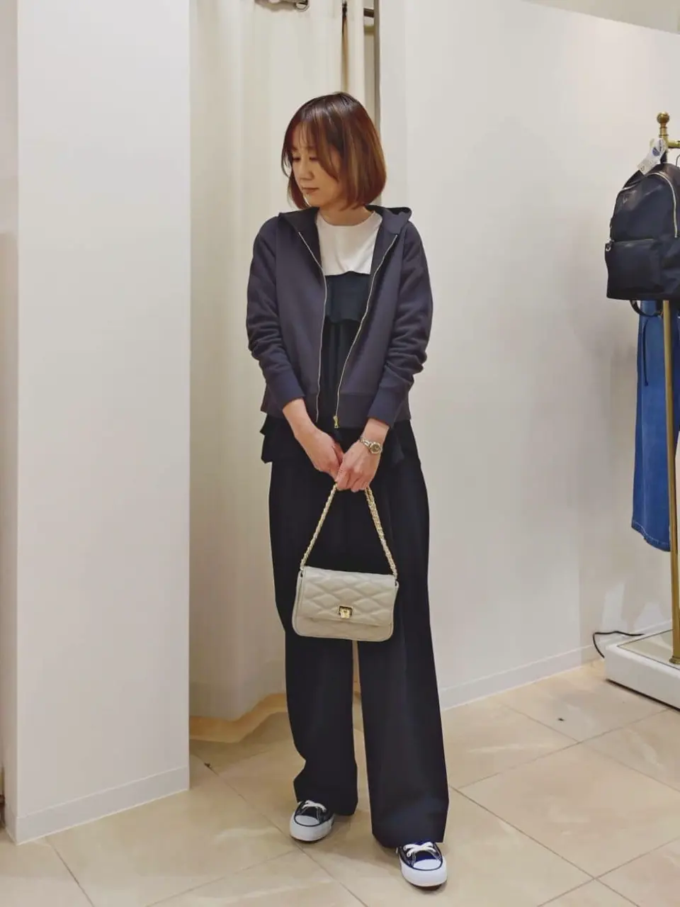 23区 荒谷 コーディネート画像