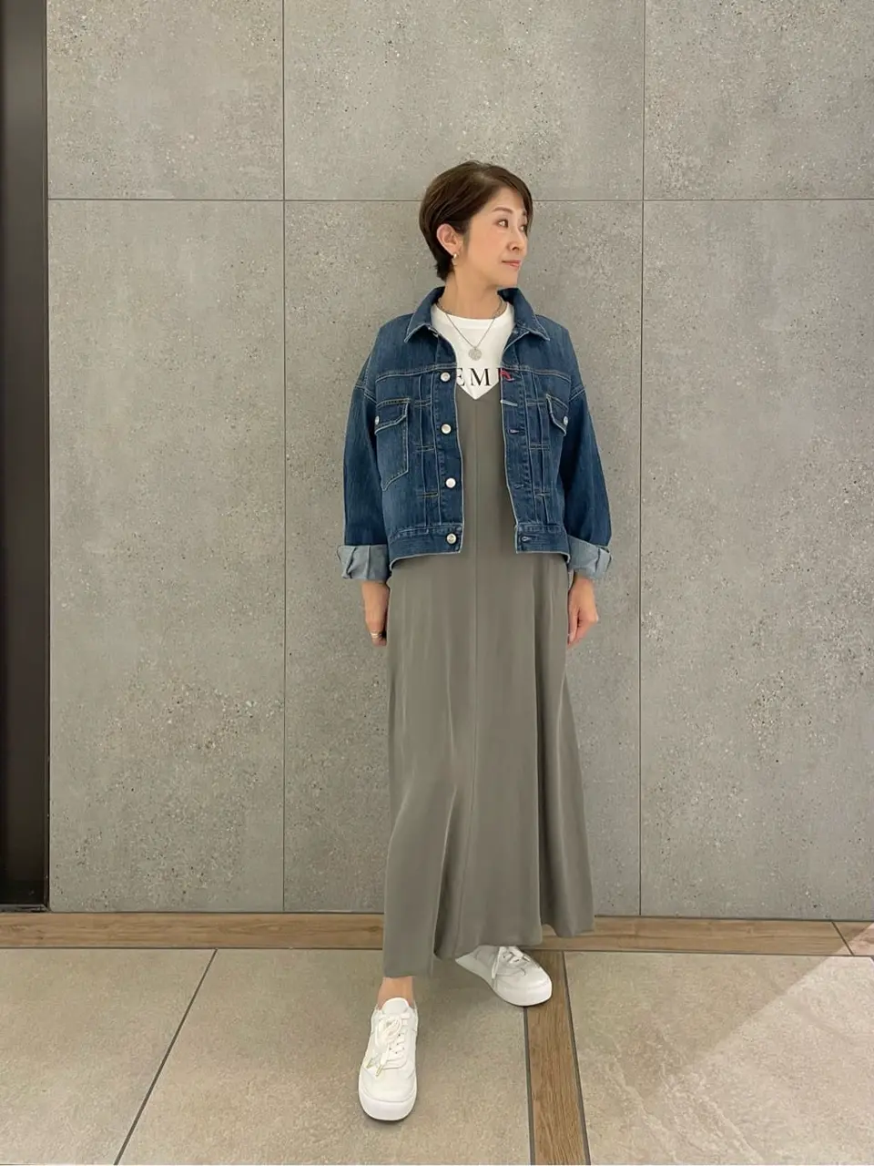  スタッフ コーディネート画像