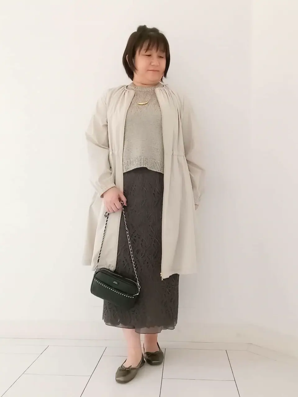  影 コーディネート画像