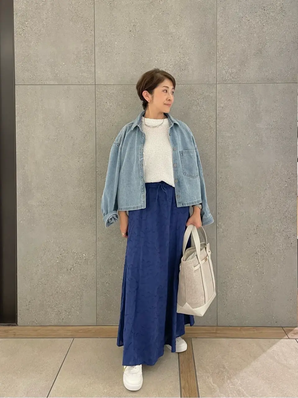  スタッフ コーディネート画像