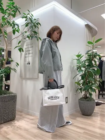 23区 犬塚 コーディネート画像