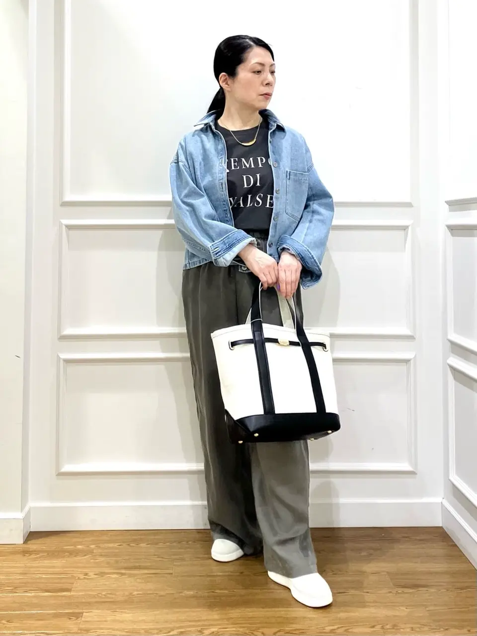 23区 スタッフ コーディネート画像