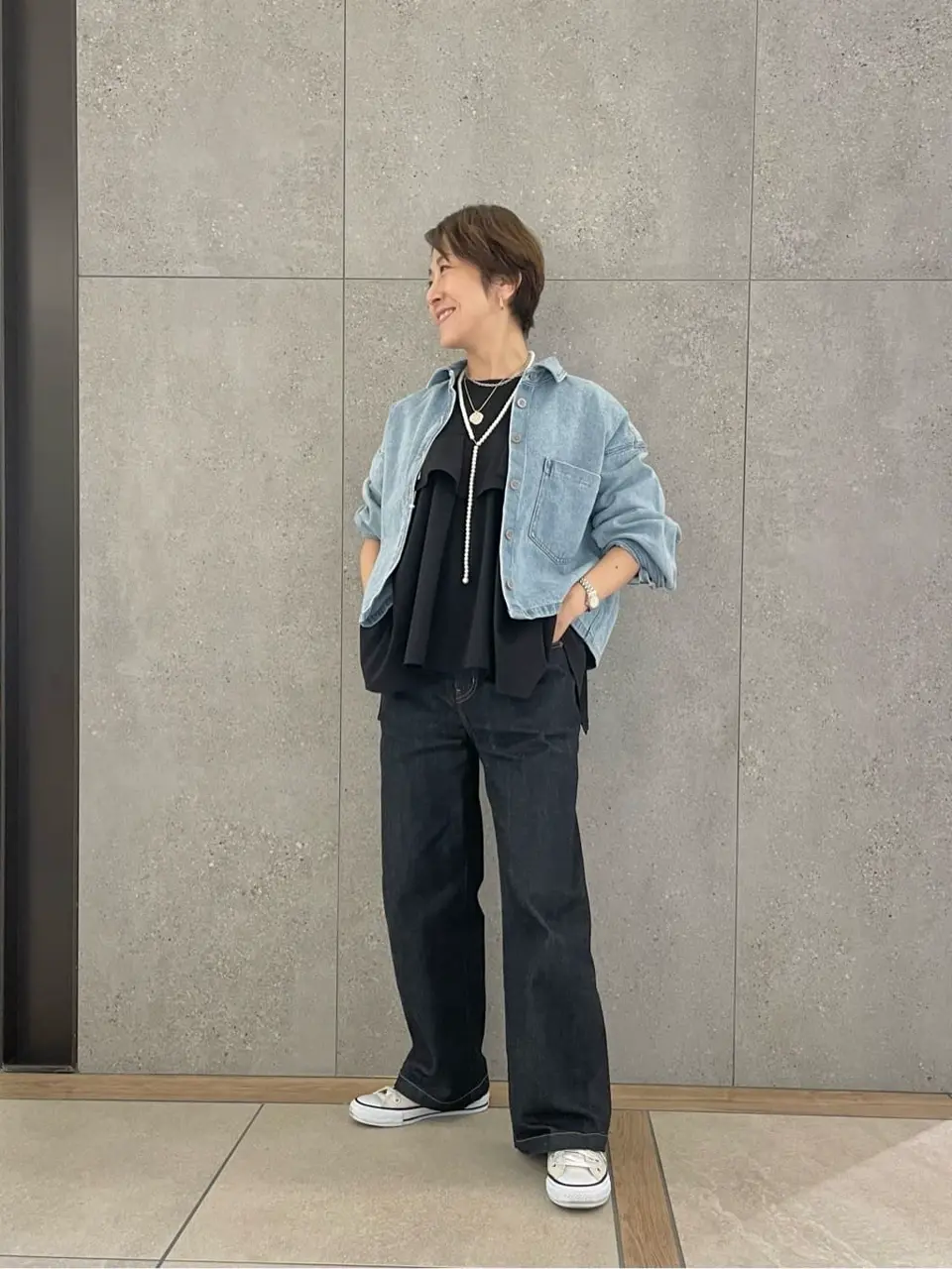  スタッフ コーディネート画像