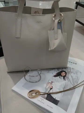 23区 武田 コーディネート画像