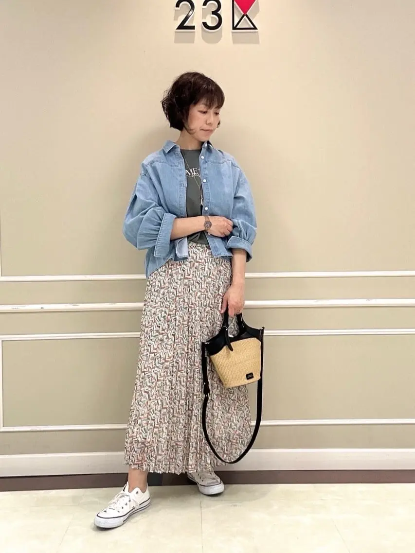 23区 助川 コーディネート画像