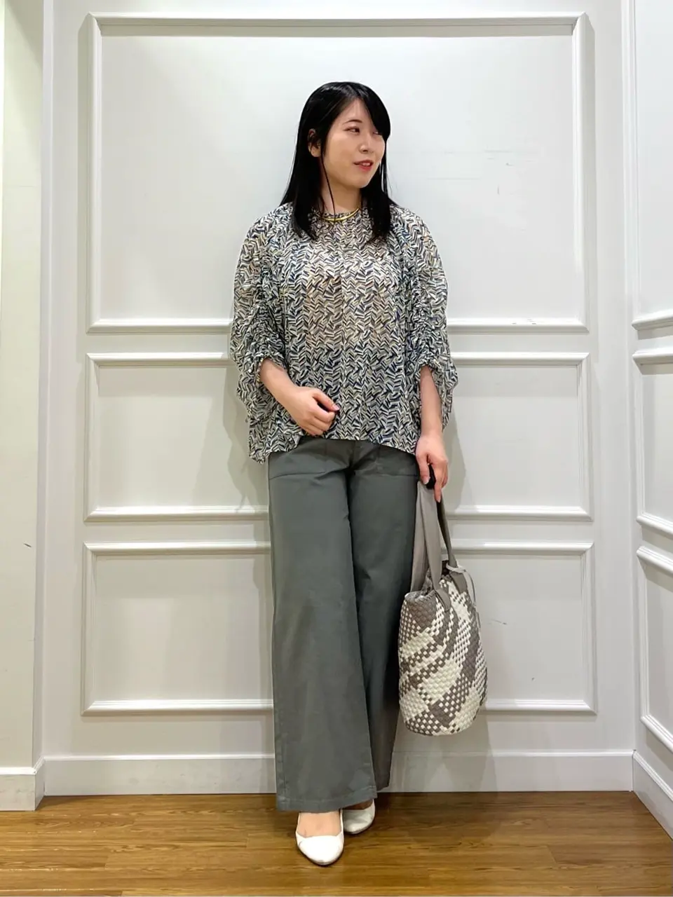  スタッフ コーディネート画像