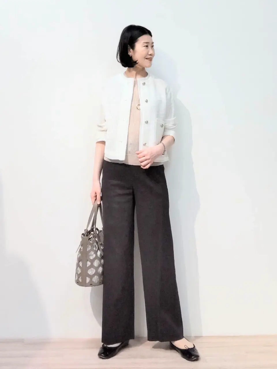 23区 虎走 コーディネート画像