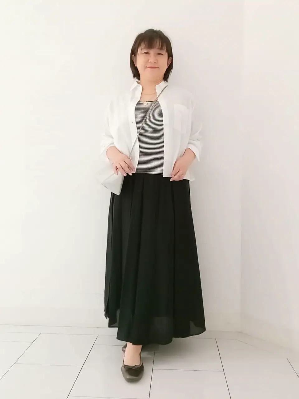  影 コーディネート画像