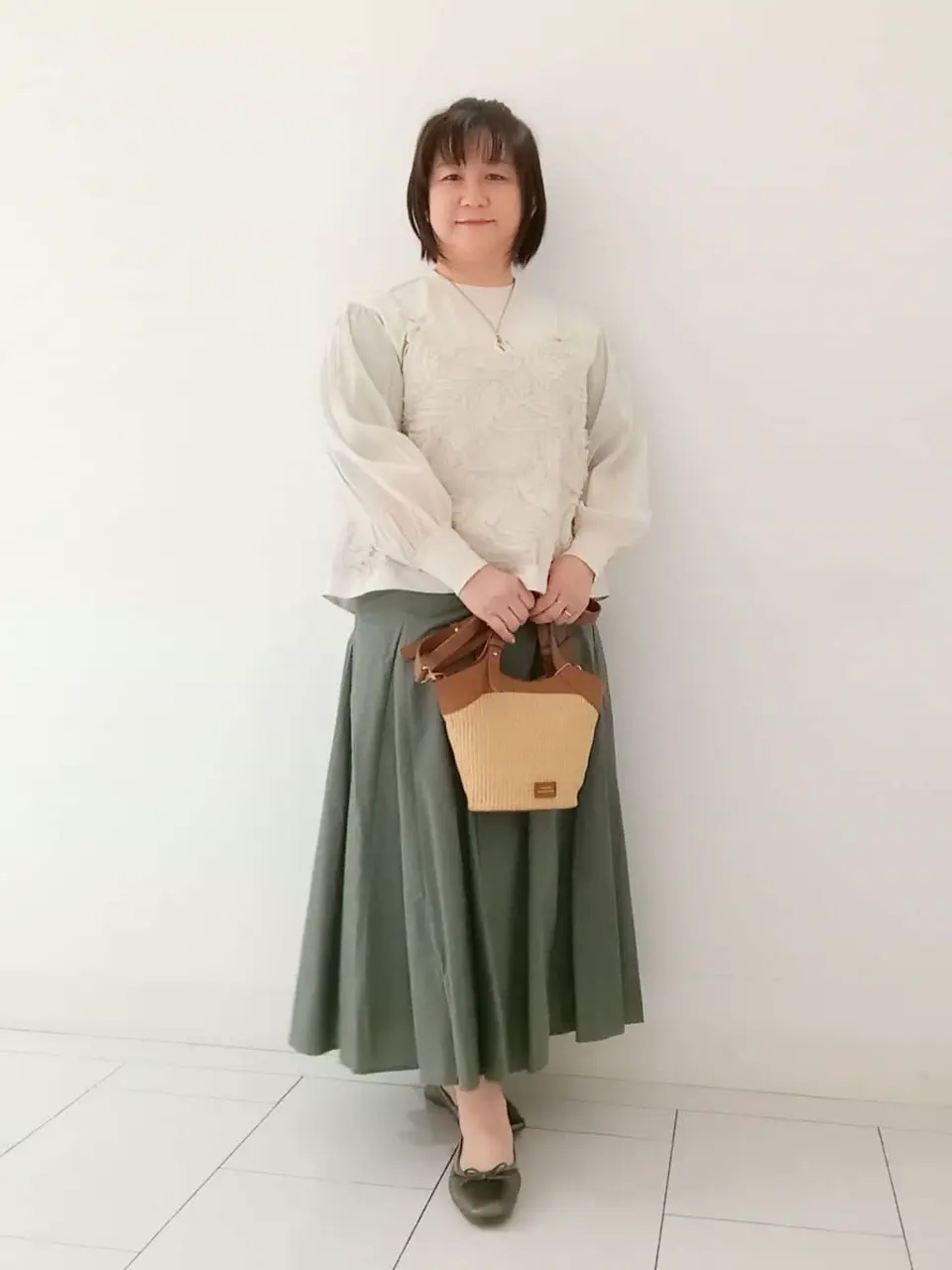  影 コーディネート画像