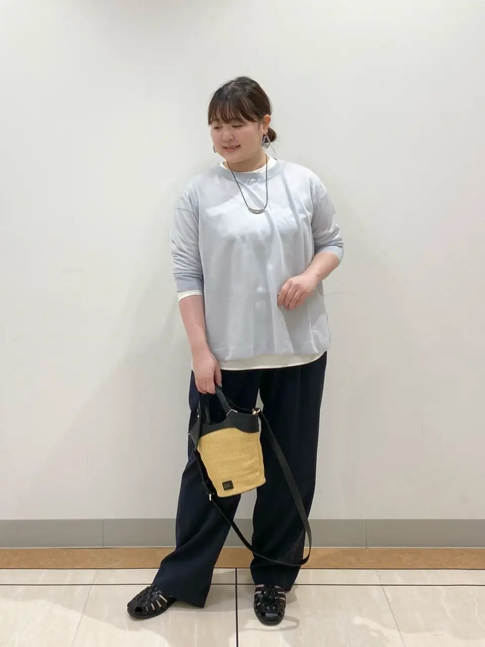 23区 藤原 コーディネート画像