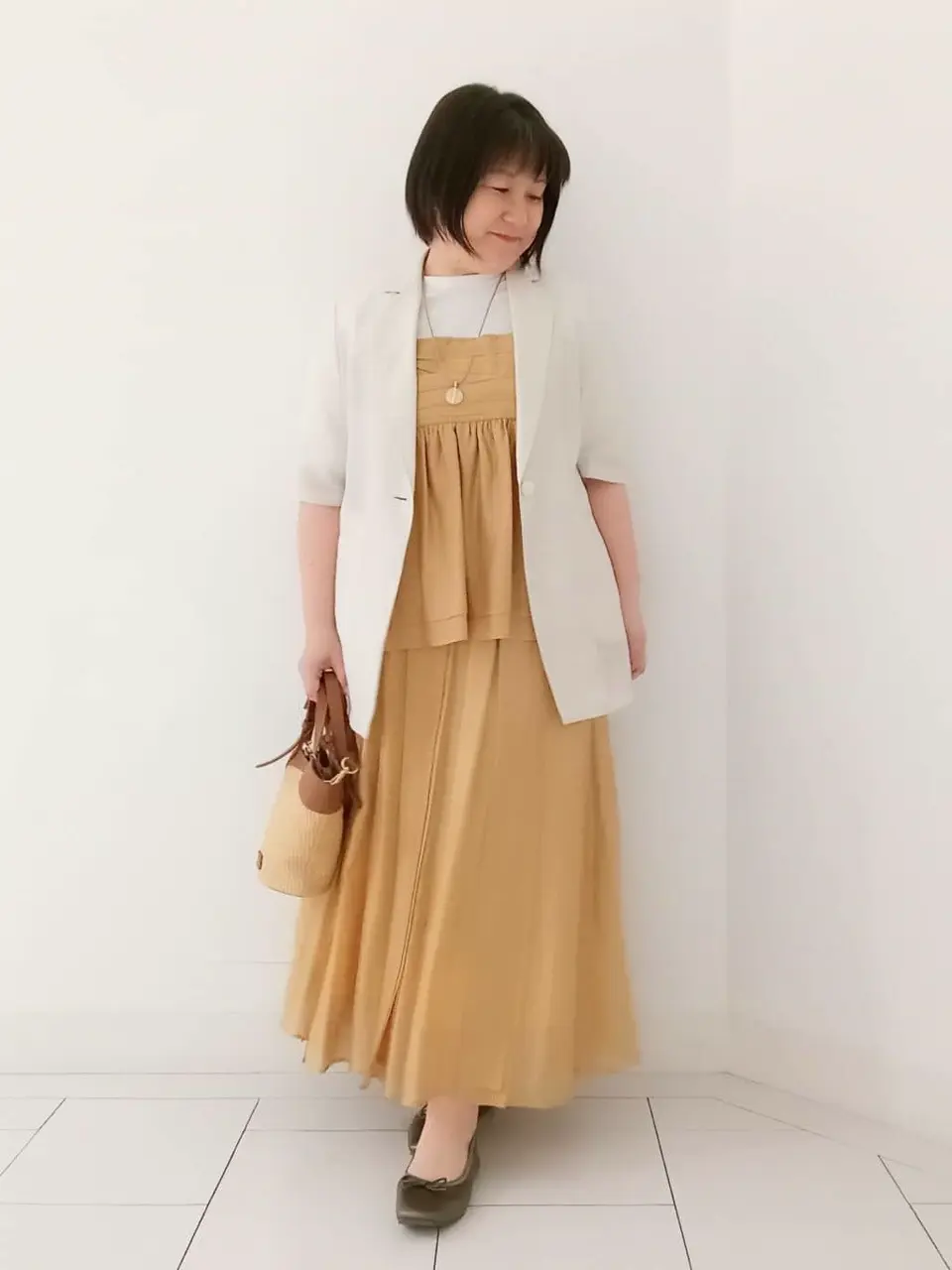  影 コーディネート画像